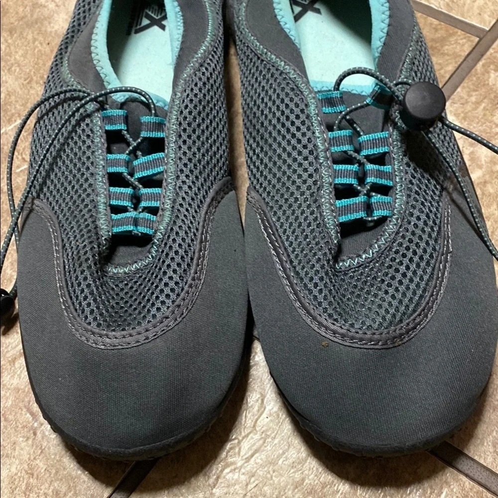 ZeroXposure Unisex Water/Athletic Shoes with Breathable Mesh 10?